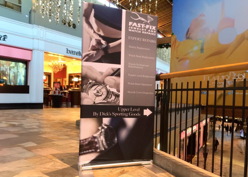 Fast Fix mall way finding signage
